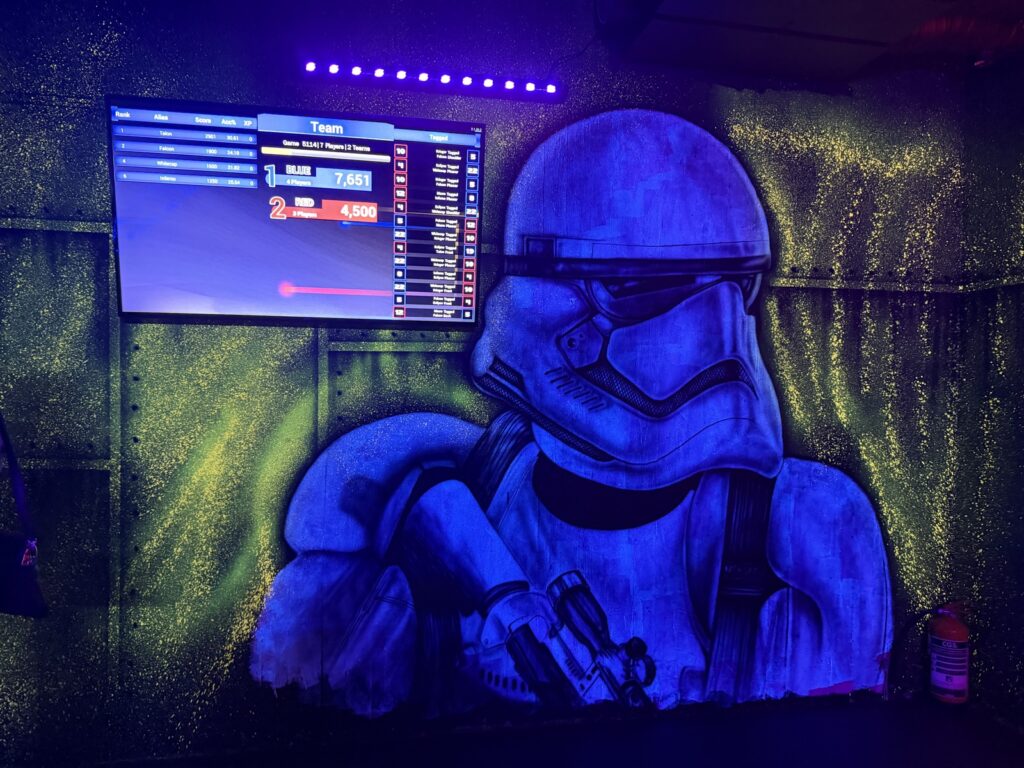 Blacklight corridor in the Laser Zone